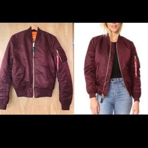 NWOT Bomber Jacket in Maroon
ALPHA INDUSTRIES XS